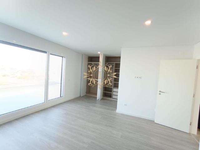 3 quarto, Setúbal Montijo 2870 99675340