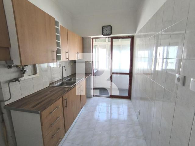 3 quarto, Setúbal Seixal 2840 102551670