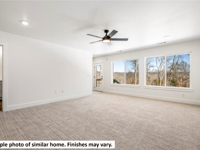 3 Queensborough Circle