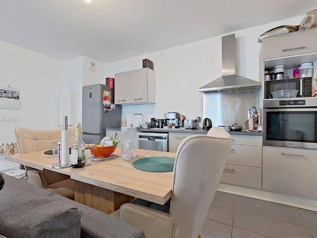 3 rue Françoise Giroud Villeurbanne 69100 T3 Non meublé 1121