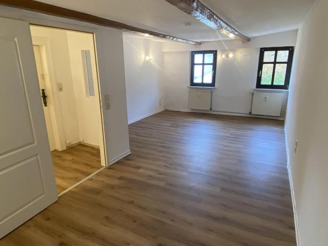 3 R Whg mit EBK, ruhig, im Zentrum, 1.OG