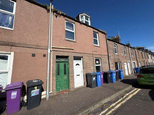 3 Ramsay Street, Montrose, Angus DD10, 1 bed flat to rent, £450 pcm | PrimeLocation