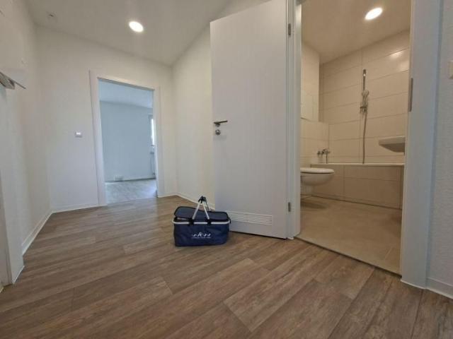 3 Raumwohnung mit Wanne und Balkon im Kappler Stadtgarten