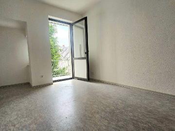 3 Raumwohnung mit Balkon