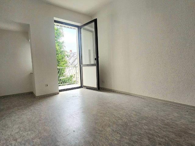 3 Raumwohnung mit Balkon