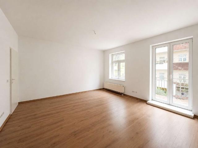 3 Raumwohnung mit Balkon im ruhigen Hinterhaus in Gohlis!