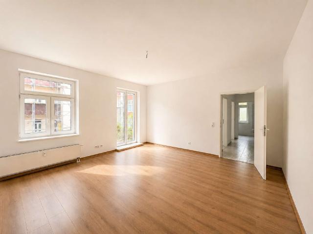 3 Raumwohnung mit Balkon im ruhigen Hinterhaus in Gohlis! | Künne Immobilien Gruppe