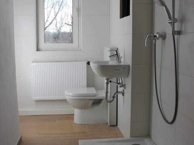 3 Raumwohnung mit Dusche