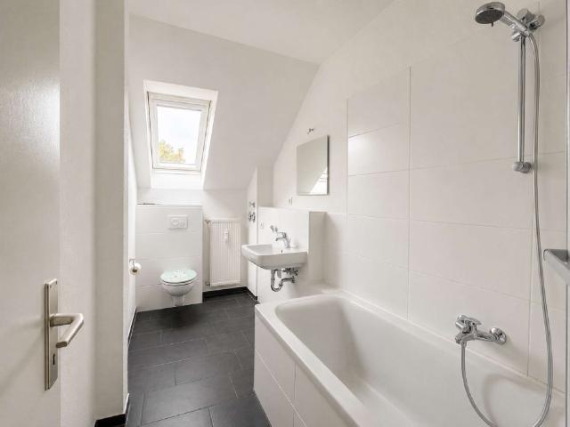 3 Raumwohnung mit modernem Bad in guter Wohnlage von Altchemnitz! | Künne Immobilien Gruppe