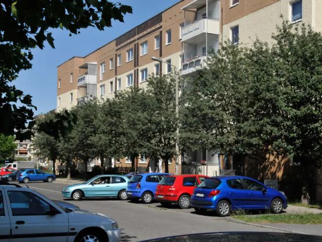 3 Raumwohnung mit schickem Bad