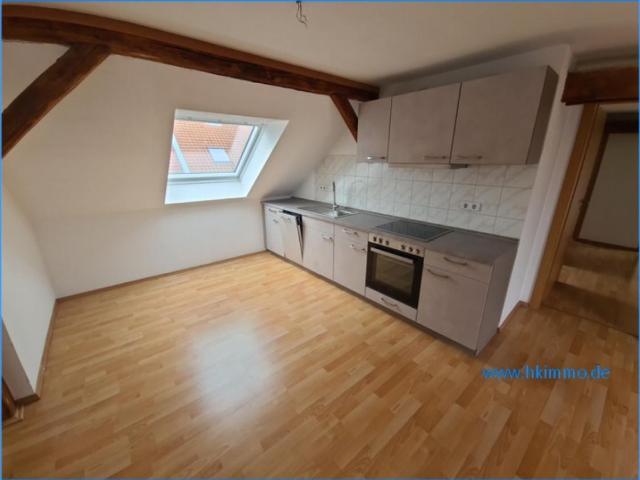 3 Raumwohnung unterm Dach in Köthen/Anhalt Einbauküche ist dabei Gartenhaus optional