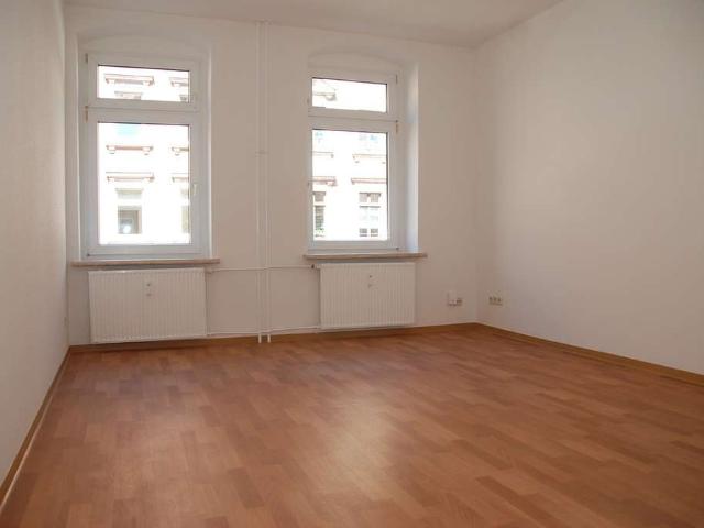3 Raum Altbauwohnung im Erdgeschoss