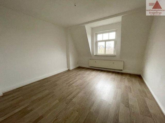3 Raum Dachgeschosswohnung zentrumsnah von Aue zu vermieten