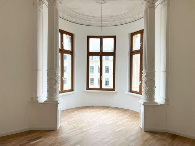 3 Raum Wohnung Badewanne und Dusche !