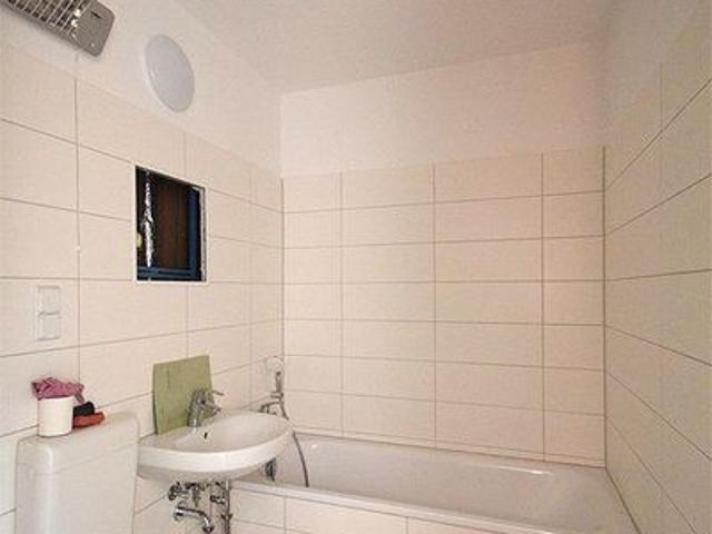 3 Raum Wohnung Erich Kästner Straße 3