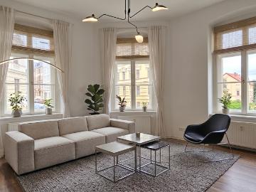 3 Raum Wohnung frisch renoviert Görlitzer Stadtzentrum 1.OG ab sofort verfügbar!