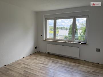 3 Raum Wohnung im Erdgeschoss eines gepflegten Mehrfamilienhauses in Elterlein