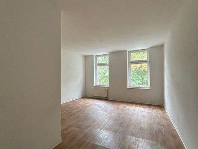 3 Raum Wohnung in zentraler Lage