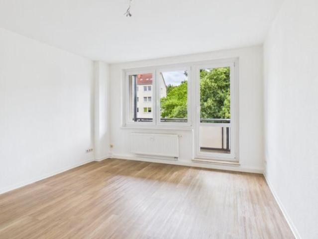3 Raum Wohnung mit Balkon auf dem Kapellenberg