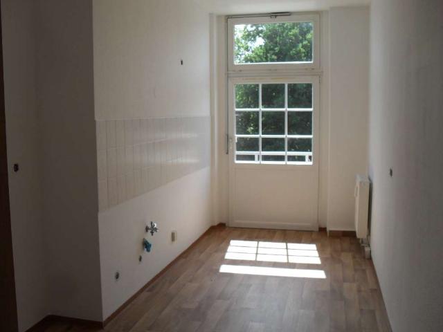 3 Raum Wohnung mit Balkon im Stadtzentrum