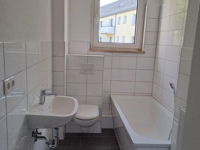 3 Raum Wohnung mit Balkon in ruhiger Wohnlage