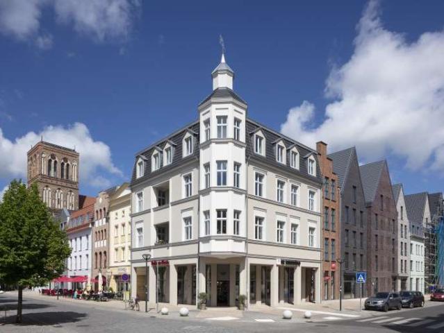3 Raum Wohnung mit Balkon