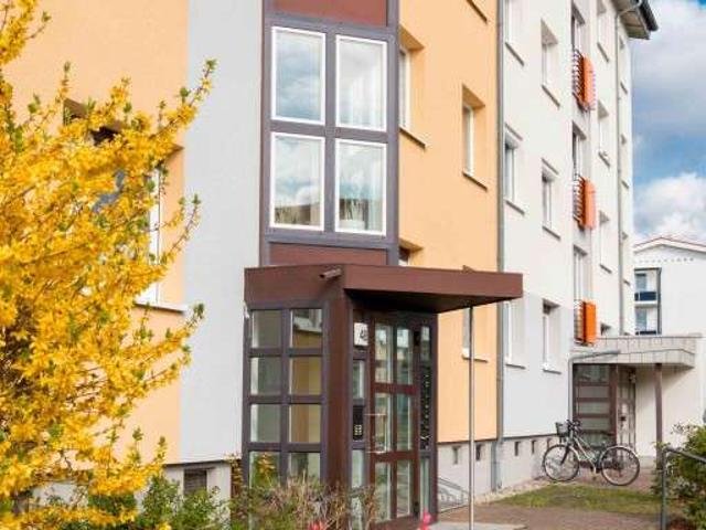 3 Raum Wohnung mit Balkon