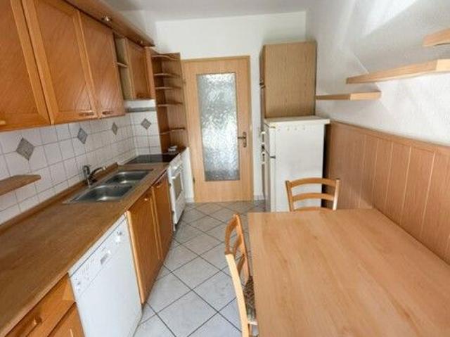 3 Raum Wohnung mit Einbauküche und Balkon in ruhiger Ortslage von Annaberg mit toller Sicht!