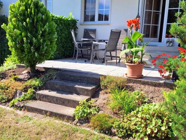 3 Raum Wohnung mit Terrasse und Reihenhausflair in Heide Süd Gemarkung Kröllwitz