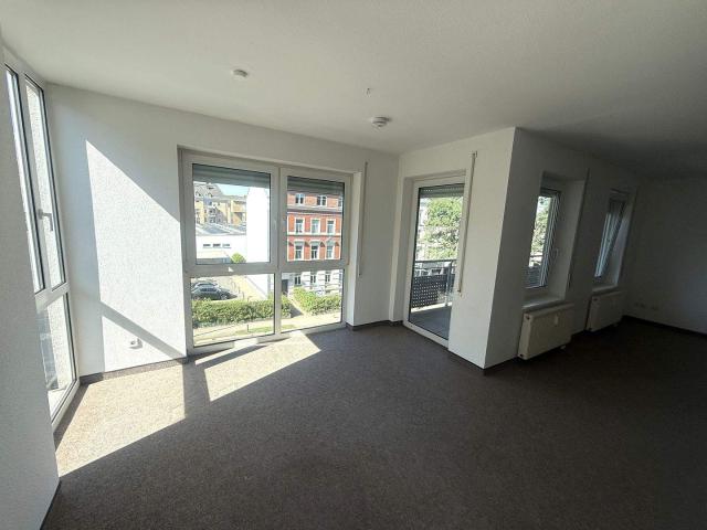 3 Raum Wohnung mit zwei Balkonen barrierearm