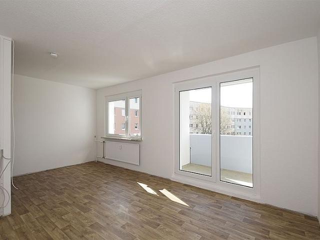 3 Raum Wohnung Schilfstraße 5