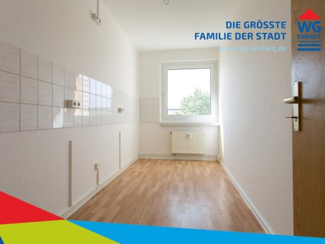 3 Raum Whg. mit umgebauter Küche/Fenster sowie HWR