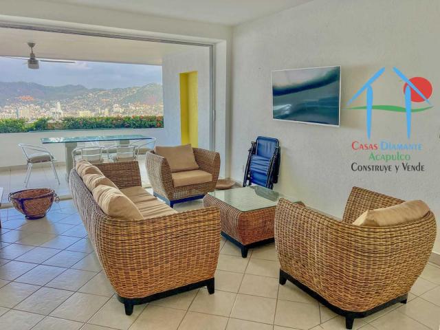 3 Recámaras Y Terraza Con Vista Al Mar