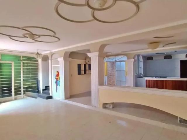 3 recámaras independientes, Casa en renta en Cuautla, ubicación céntrica y amplia