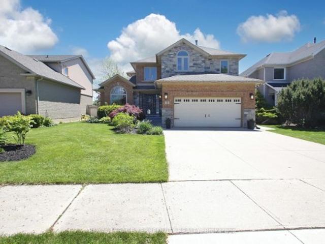 3 Riviera Ridge, Hamilton, ON, L8E 5E5 house for sale | Listing ID X13798 | Royal LePage