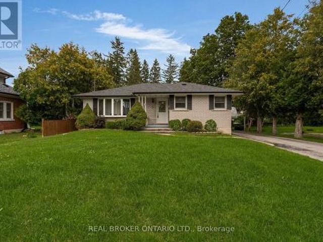 3 Robert Street, Essa, ON, L0L 2N0 house for sale | Listing ID N13821 | Royal LePage