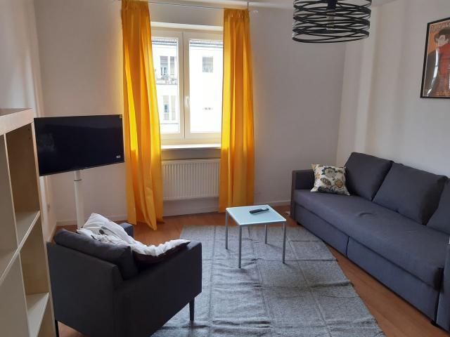 3 room city flat / 4th floor with lift Munich Schwabing, Munchen Amsterdam Apartments for Rent