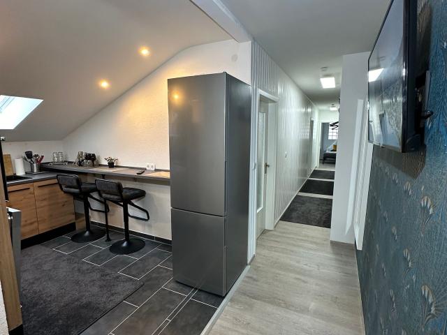 3 room Apartment mit, Nurnberg Amsterdam Apartments for Rent