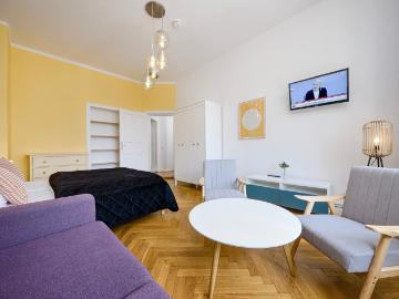 3 room apartment EXTRA LARGE with 3 bathrooms