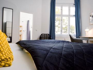 3 room apartment EXTRA LARGE with 3 bathrooms, Berlin Amsterdam Apartments for Rent