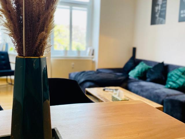 3 room apartment fully furnished including utilities, electricity & internet, Erfurt Amsterdam Apartments for Rent