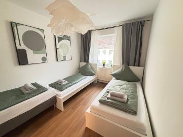 3 room apartment, free parking, top location, next zu hospital, Hannover Amsterdam Apartments for Rent