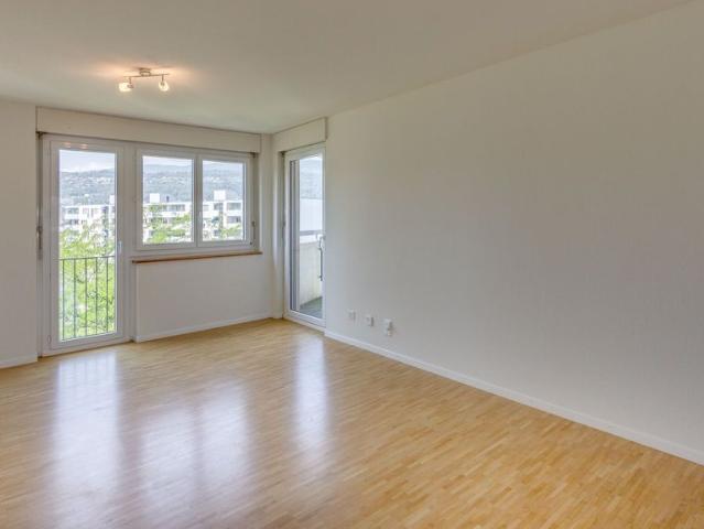 3 room apartment in Biel Mett!