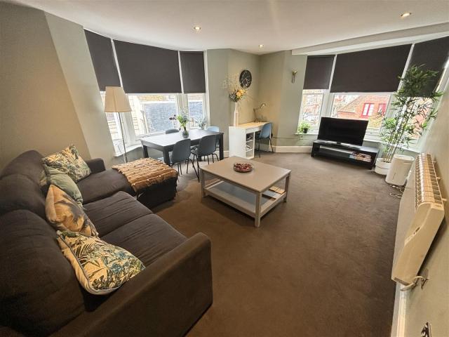 3 room apartment to let