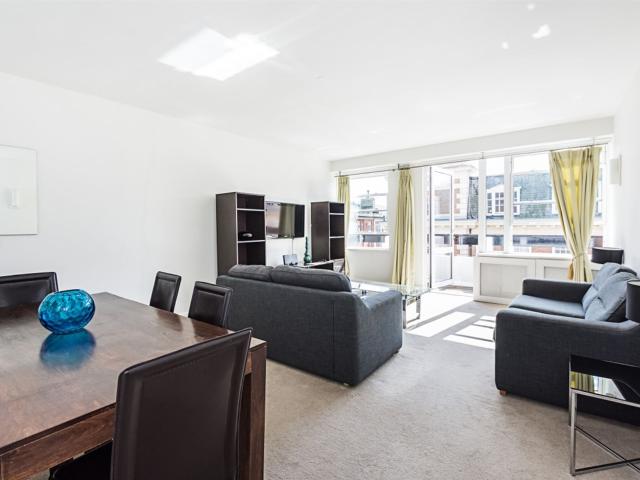 3 room apartment to let in Weymouth Street London, London W1W 5BX, united_kingdom