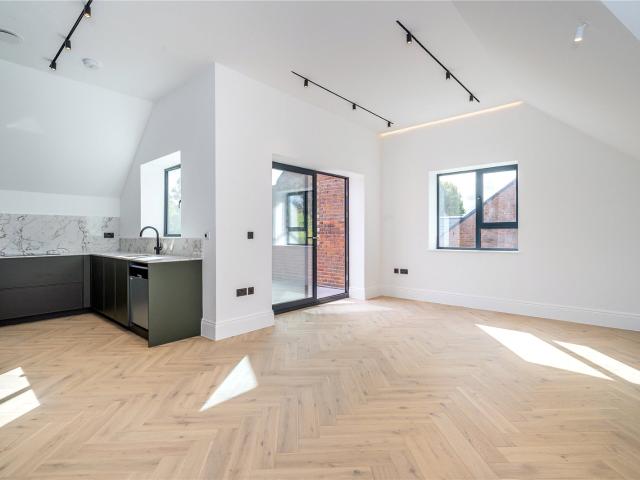 3 room apartment to let in Aylestone Place, Brondesbury Park, NW6 united kingdom
