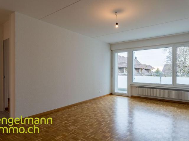 3 room apartment with balcony / Appartement de 3 pièces avec balcon