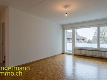 3 room apartment with balcony / Appartement de 3 pièces avec balcon