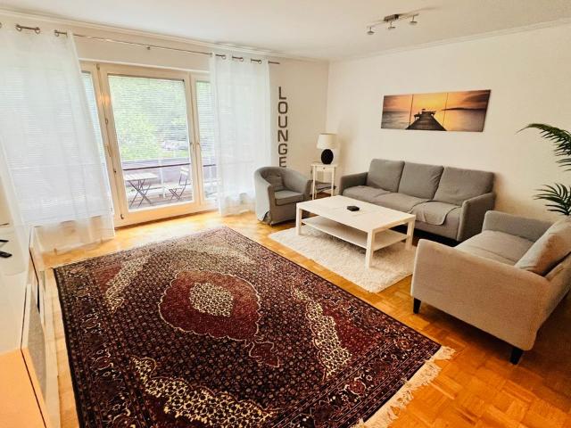 3 room apartment | 101 m² | subway | trade fair | Rhine, Dusseldorf Amsterdam Apartments for Rent
