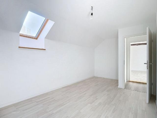 3 room apartment